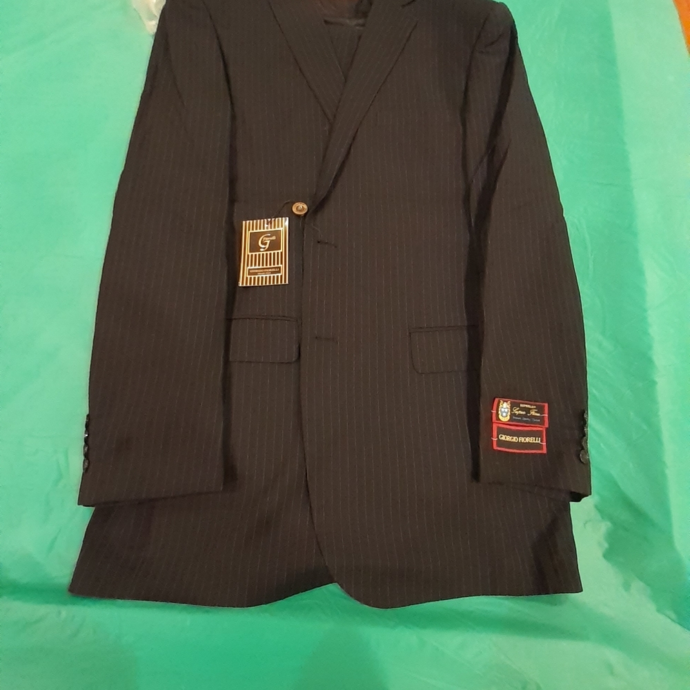 Brand new men's Giorgio Fiorelli three piece suit